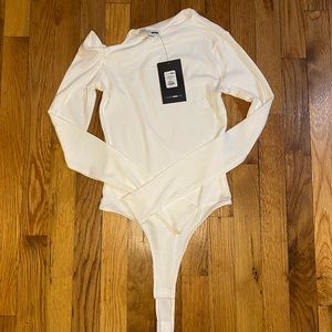WOMENS ONE SIDE OFF THE SHOULDER BODYSUIT size S